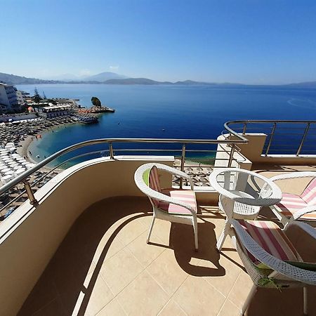 Agora Sea View Apartment Sarande Bagian luar foto